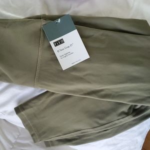 Fleo shadow sage 21” leggings